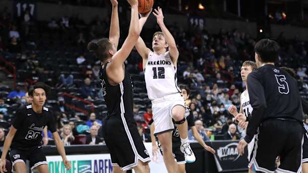 2022-03-04 at 3.51.23 AMstate-spokane-arena-1b-2b-basketball 34